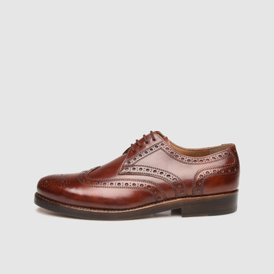 Text: Men's dance shoes