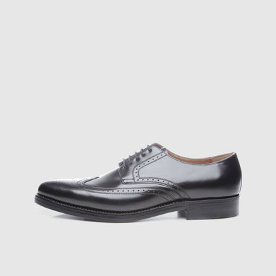 Klassische Herrenschuhe