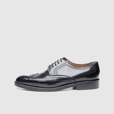 Klassische Herrenschuhe