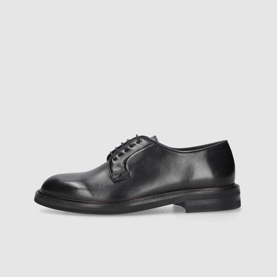 Text: Men's dance shoes