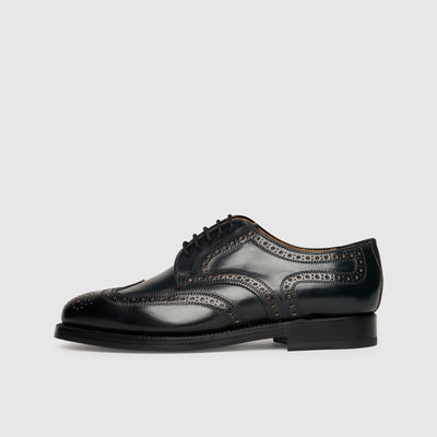 Klassische Herrenschuhe
